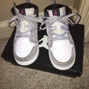 Air Jordan Retro Ones